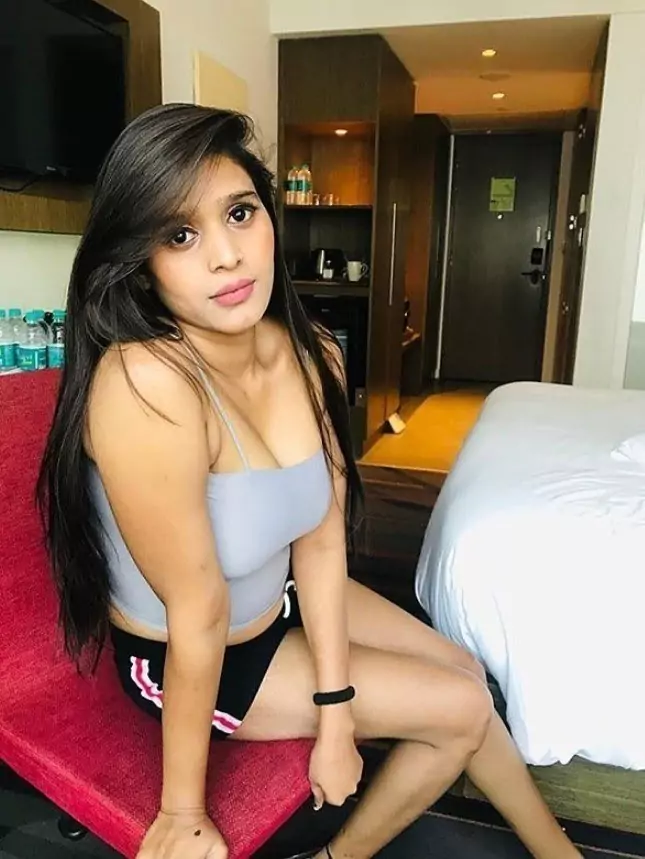 कॉल गर्ल्स सर्विस  मुगलसराय (पंडित दीनदयाल उपाध्याय नगर)